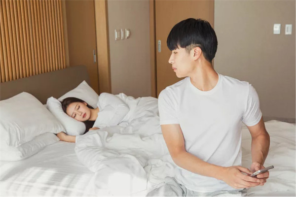 汕尾偵探溫馨提醒大家,千萬不要染指婚外情